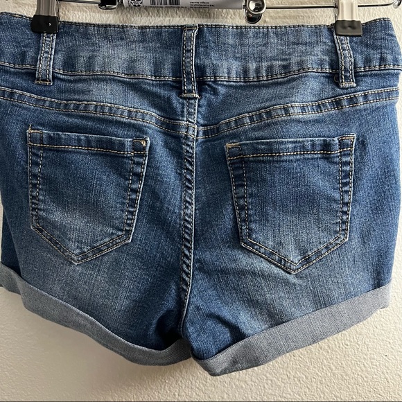 Blue Spice- denim shorts, size 1 - Picture 2 of 3
